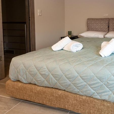 Appartamento Comfy & Stylish Apt In Giannina Esterno foto